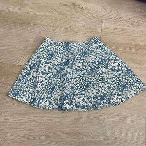 Forever 21 Blue and White Floral Skater Skirt